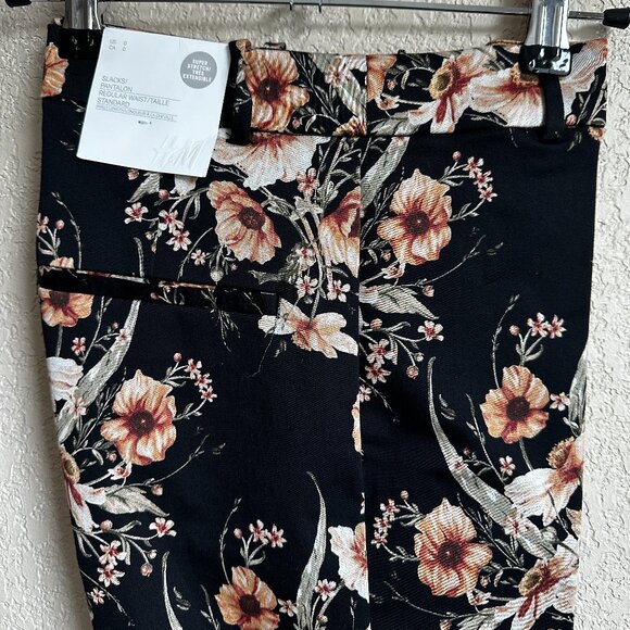 NWT H&M Black & Pink Floral Ankle Length Slacks - Picture 13 of 15